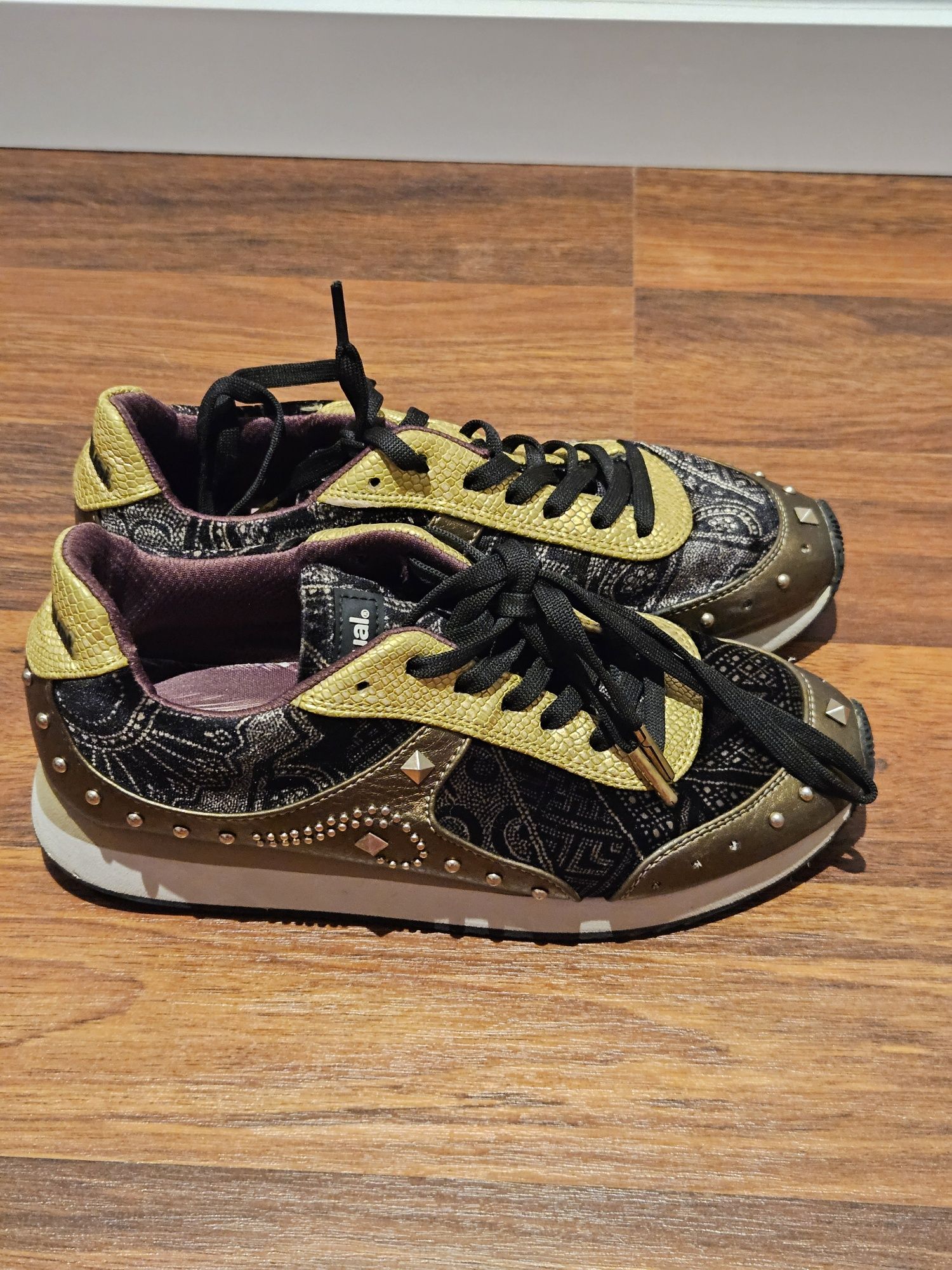Sapatilhas Desigual