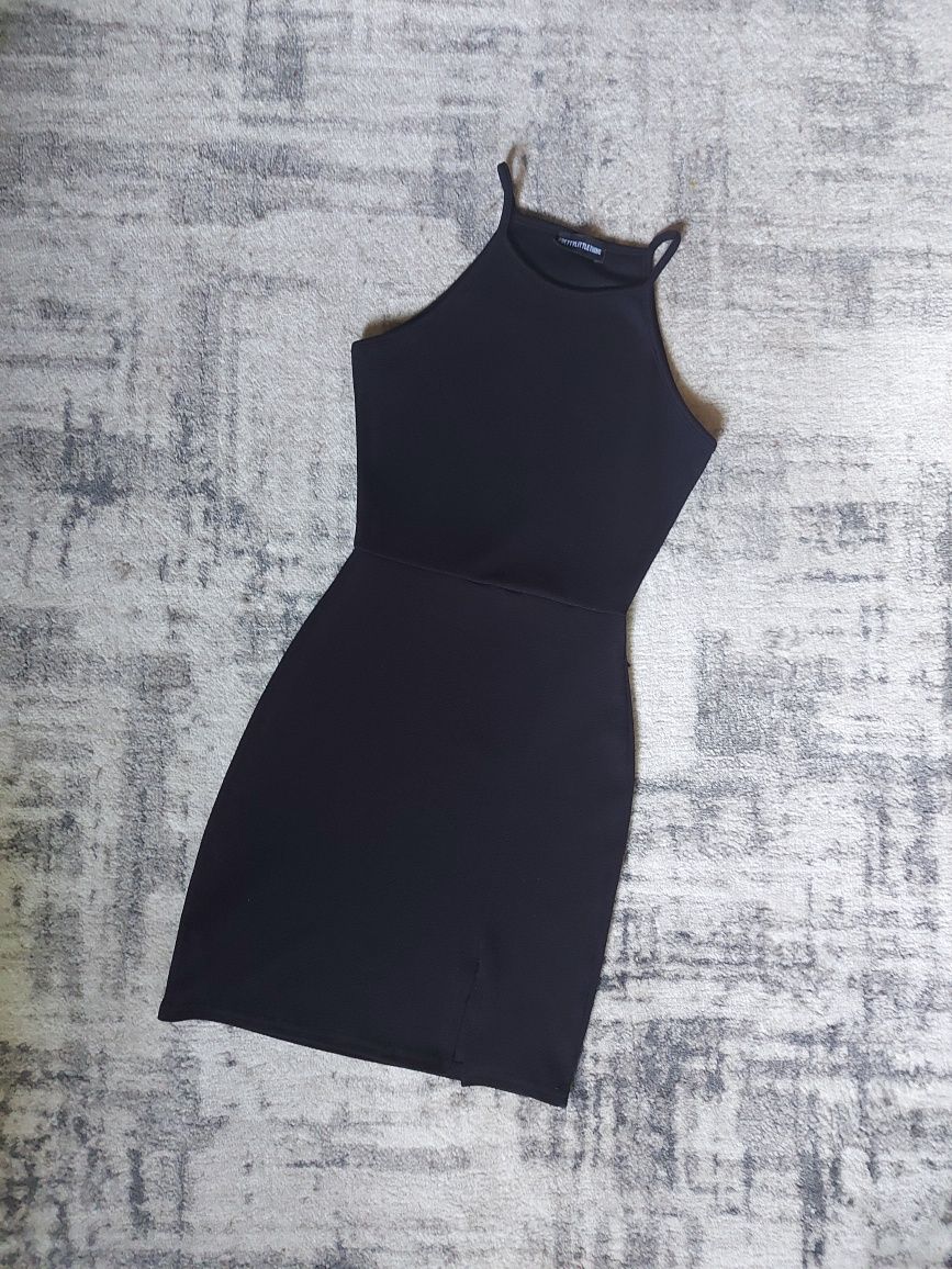 Черное платье на девочку/девушку подростка 140-150см