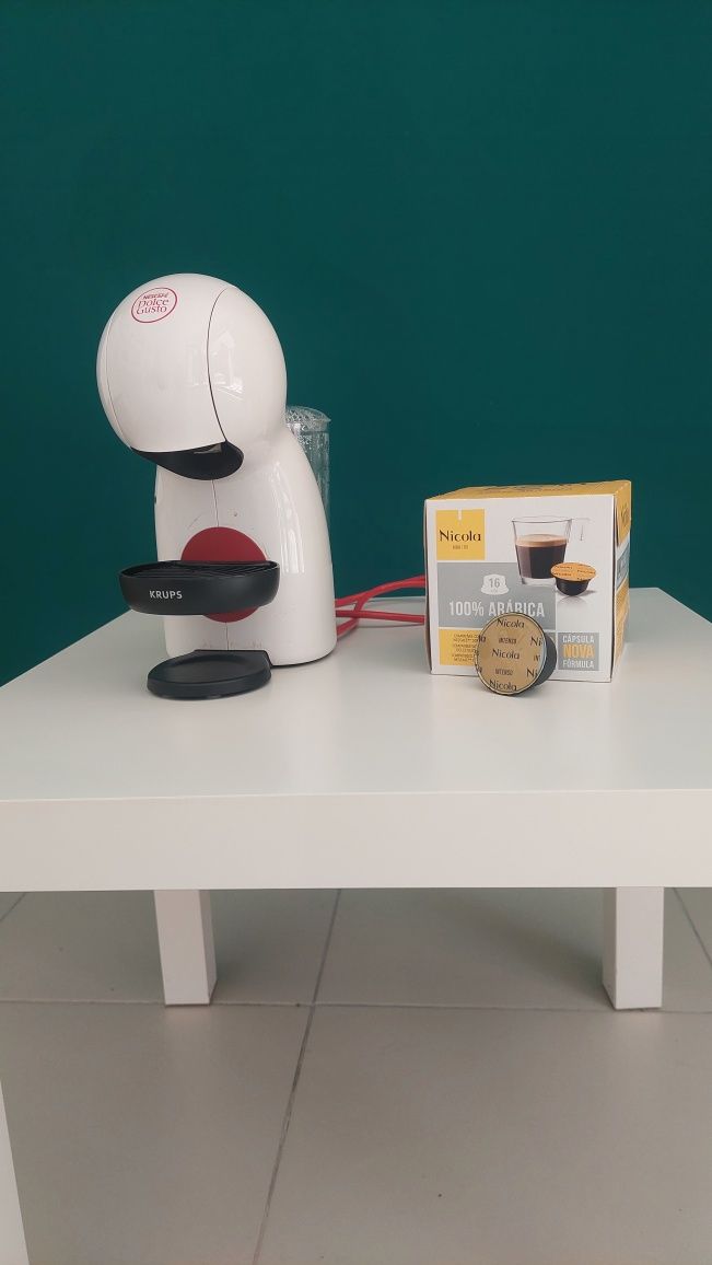 Máquina café Dolce Gusto