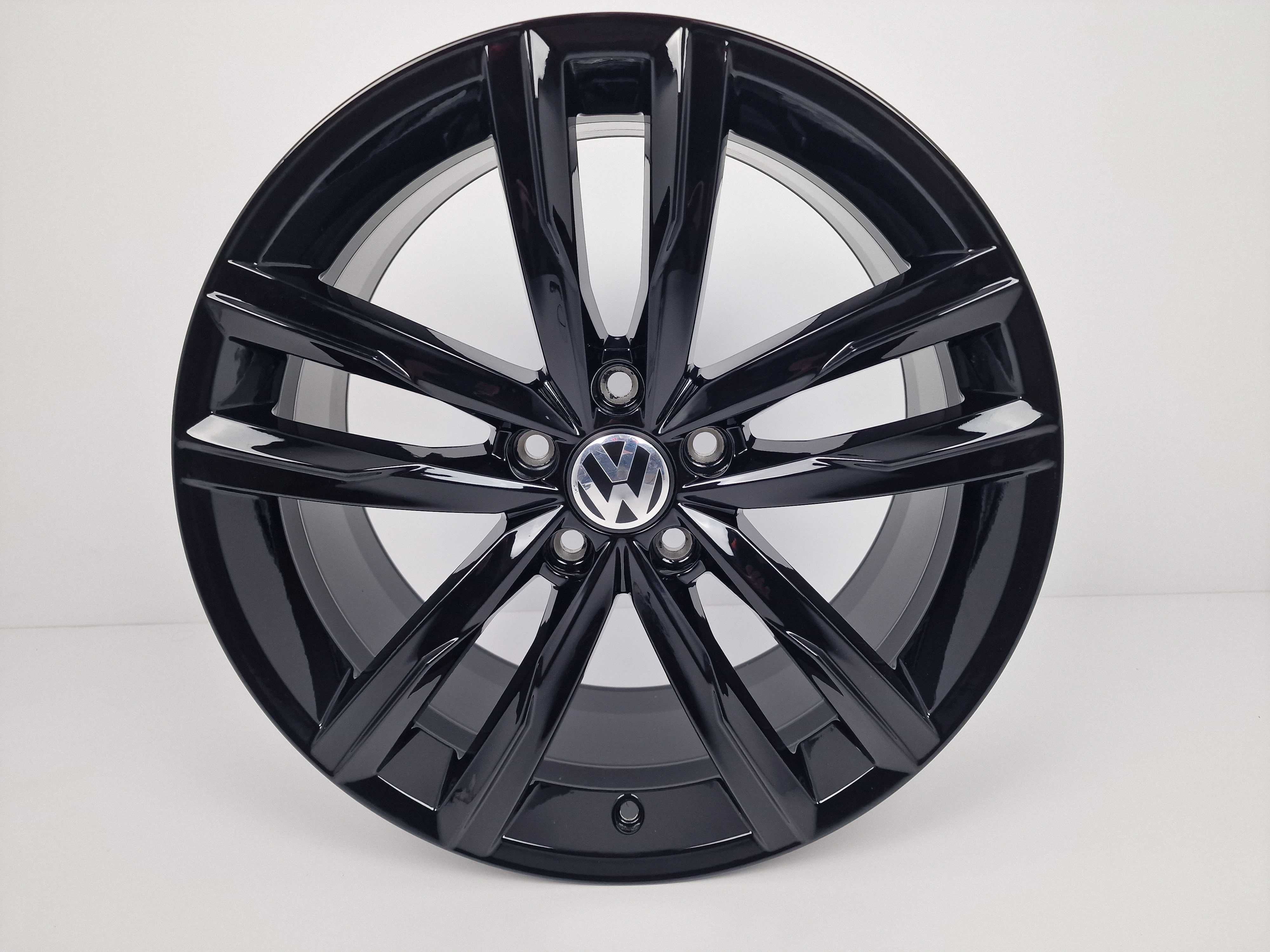 Oryginalne Felgi 18" Volkswagen Golf Touran Passat Tiguan T-Roc
