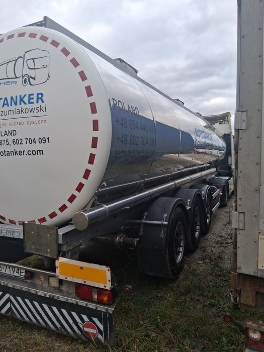 Cysterna spożywcza Menci 2011r