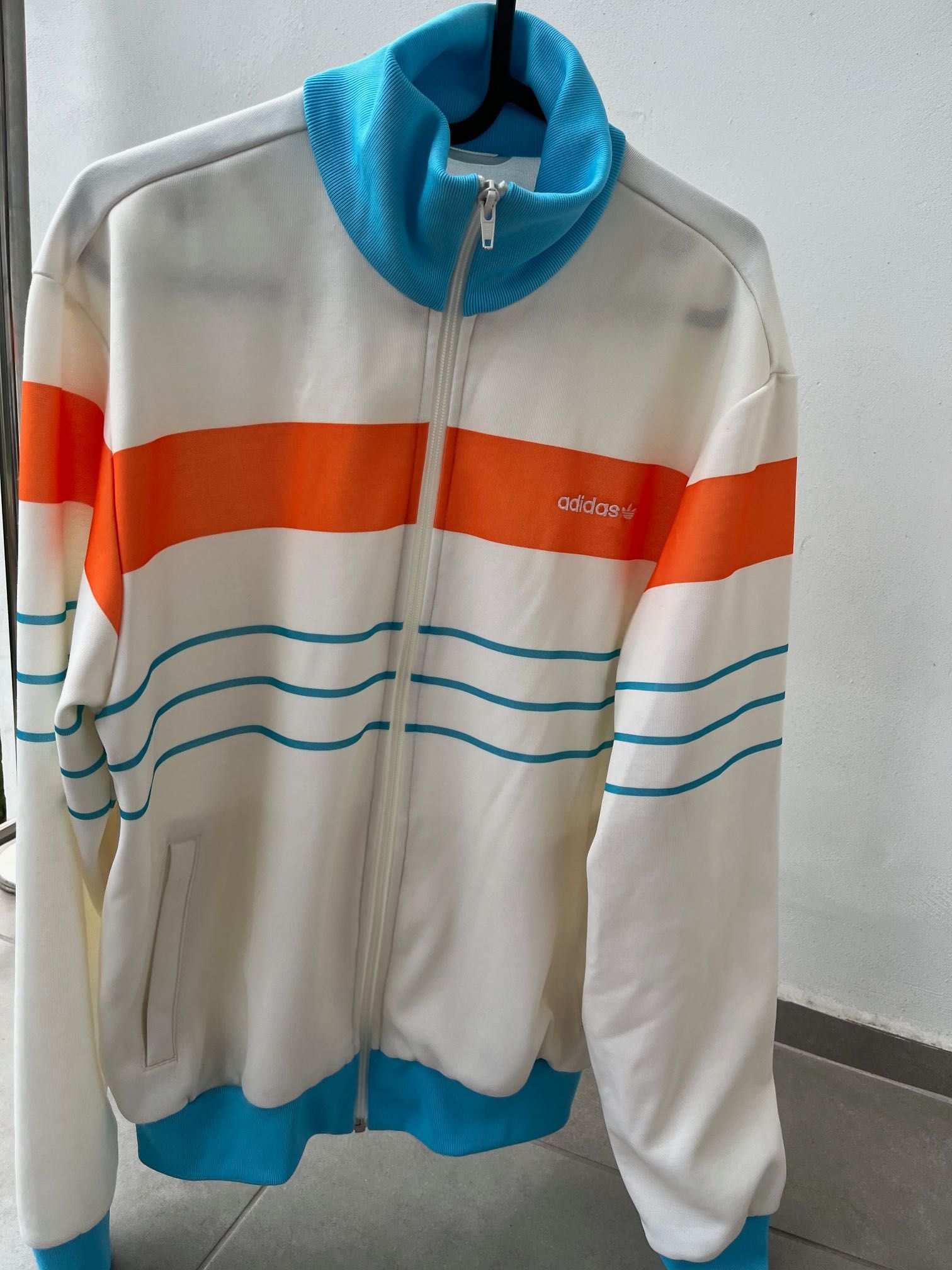Rzadki model. Bluza uniseks vintage/ retro Adidas M w idealnym stanie.