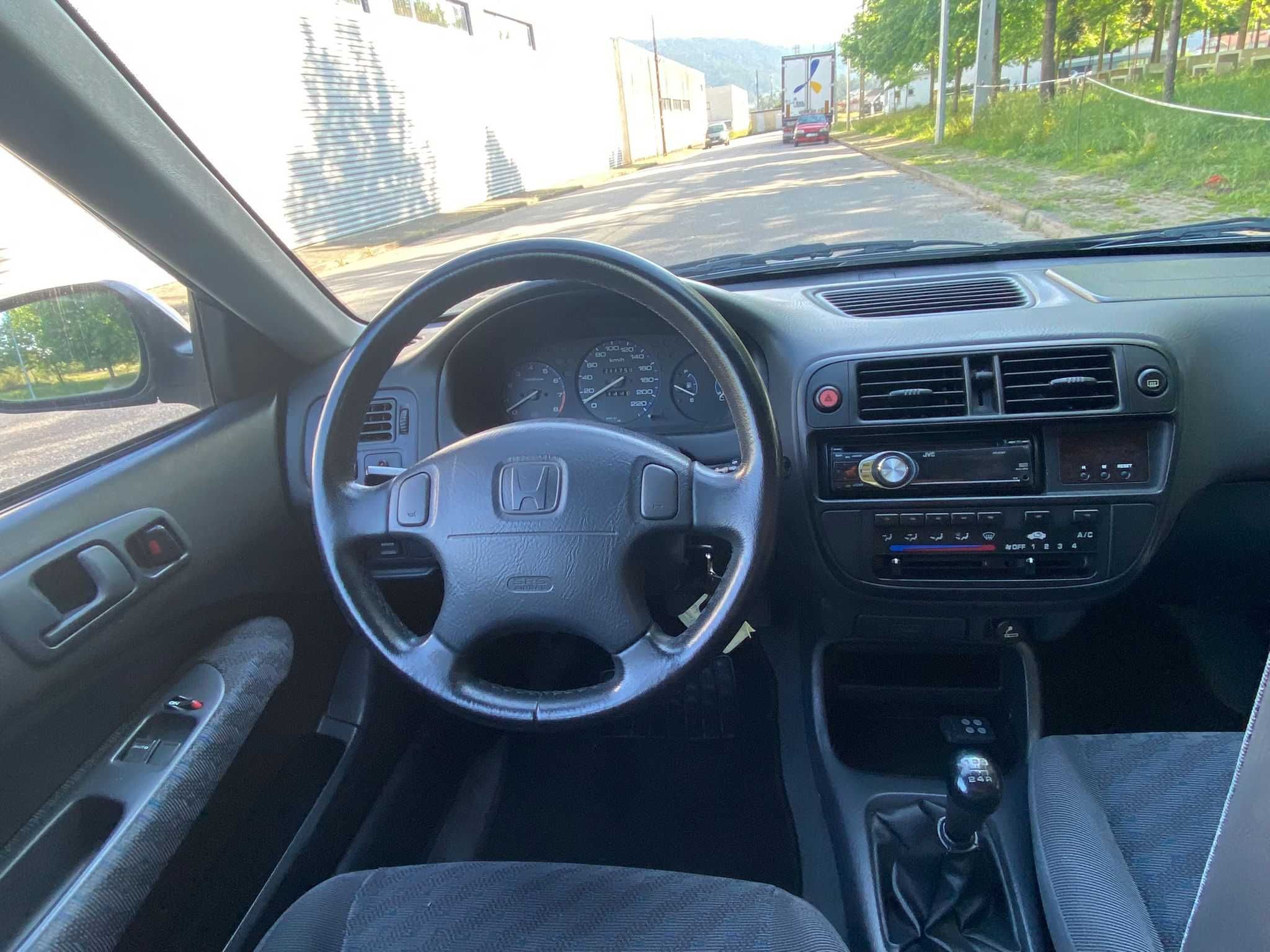 Honda Civic 1.4i S