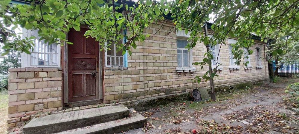 Козаровичі, добротний цегляний будинок 73 кв.м