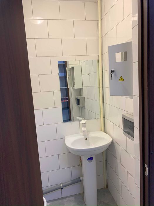 Магазин, кафе, або офіс у центрі! Під будь-який вид діяльності!