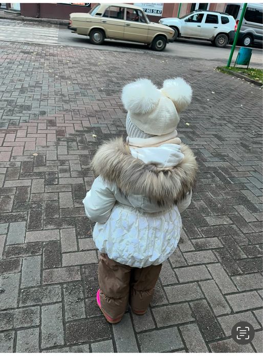 Зимовий комбінезон для дівчинки