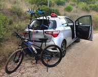 Porta-bicicletas 320 + Adaptador Thule (quadros sem barra superior)