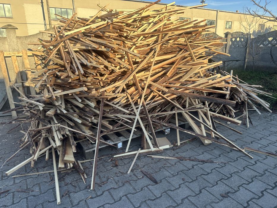 Drewno opałowe,  sosna sucha, ścinki do palenia