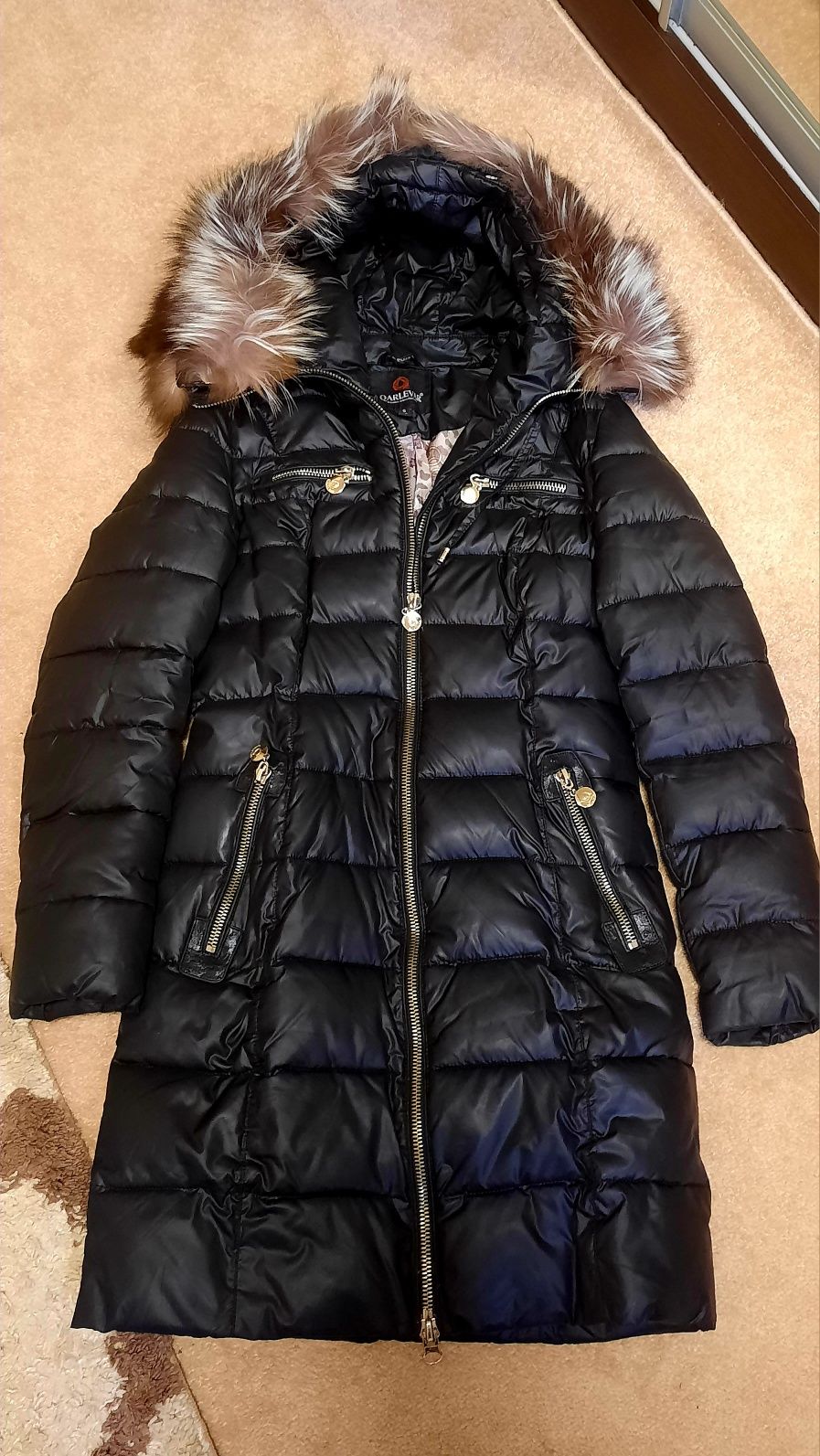 Пальто, зимняя куртка с чернобуркой 42