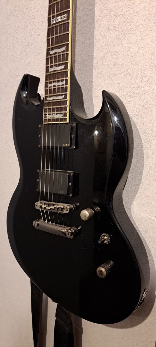 LTD Viper 400 EMG BK