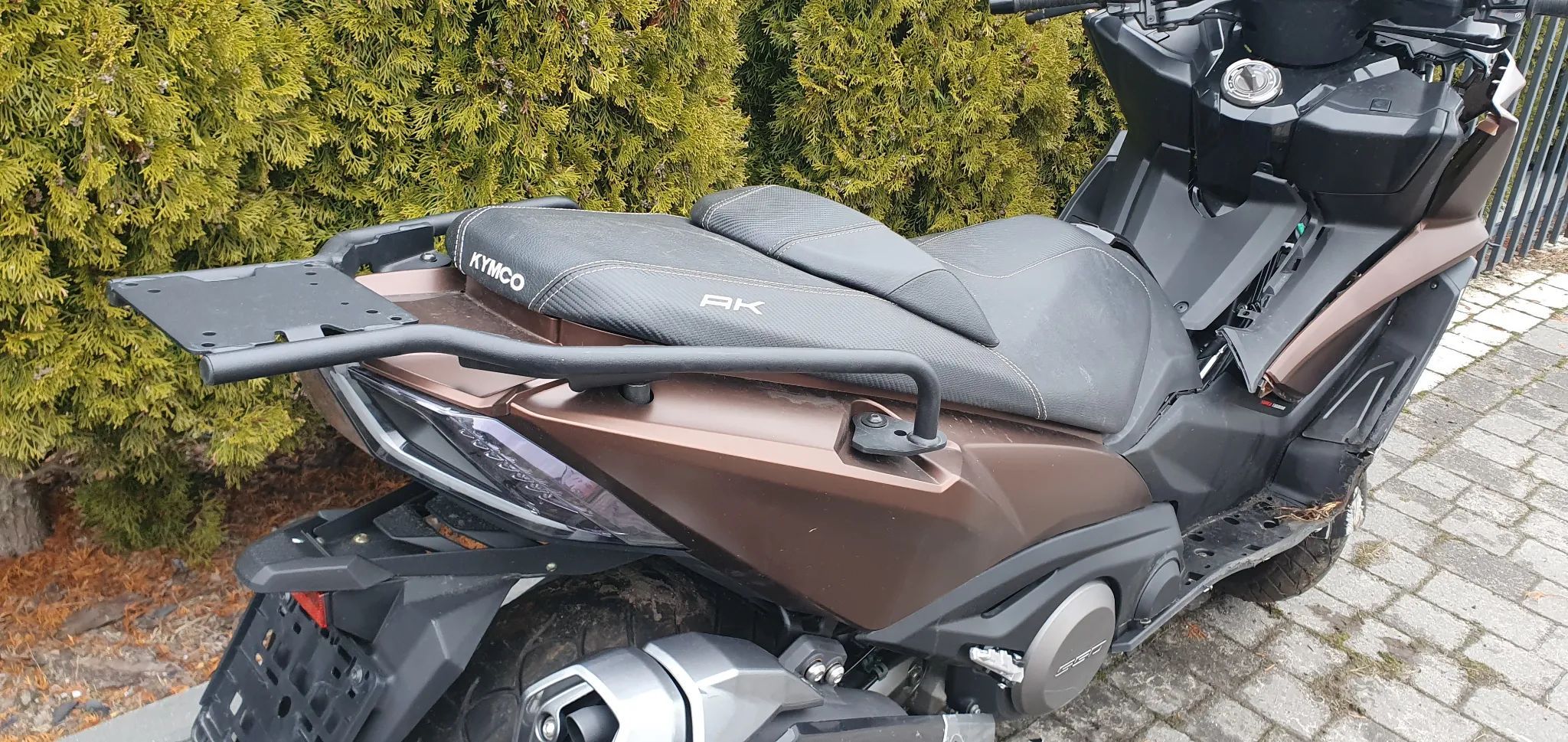 Kymco AK 550 AK550 AK 550 Graty Części. Uszkodzony po kolizji