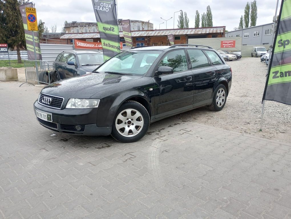 Audi A4/2.0b//LPG//klima// długie opłaty// alu// hak//zamiana