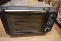 Piekarnik elektryczny z grillem SGB 1380 B2