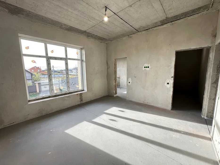 Будинок в с. Шевченкове 182 кв.м на ділянці 9 сот від забудовника