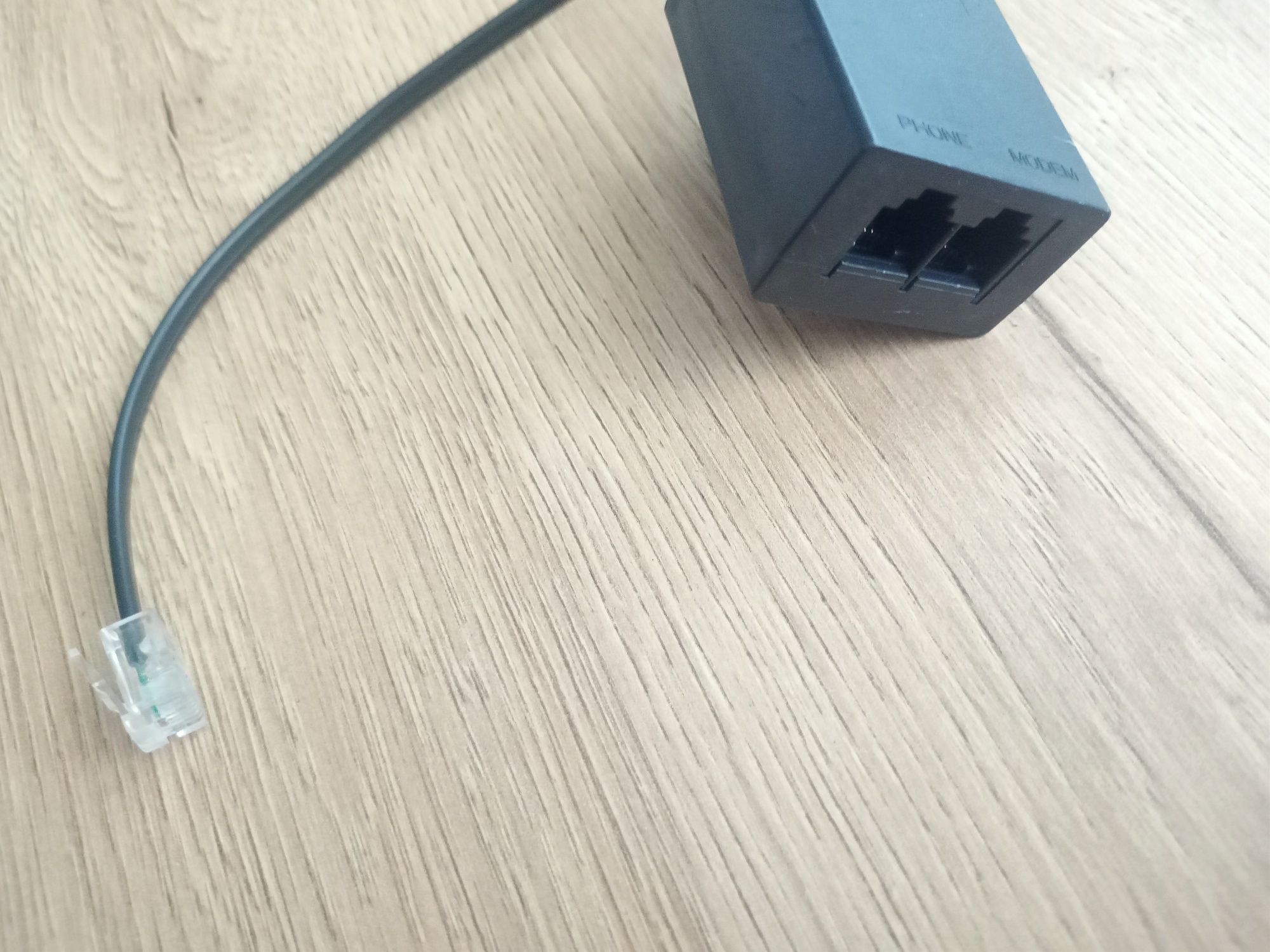 ADSL splitter adapter