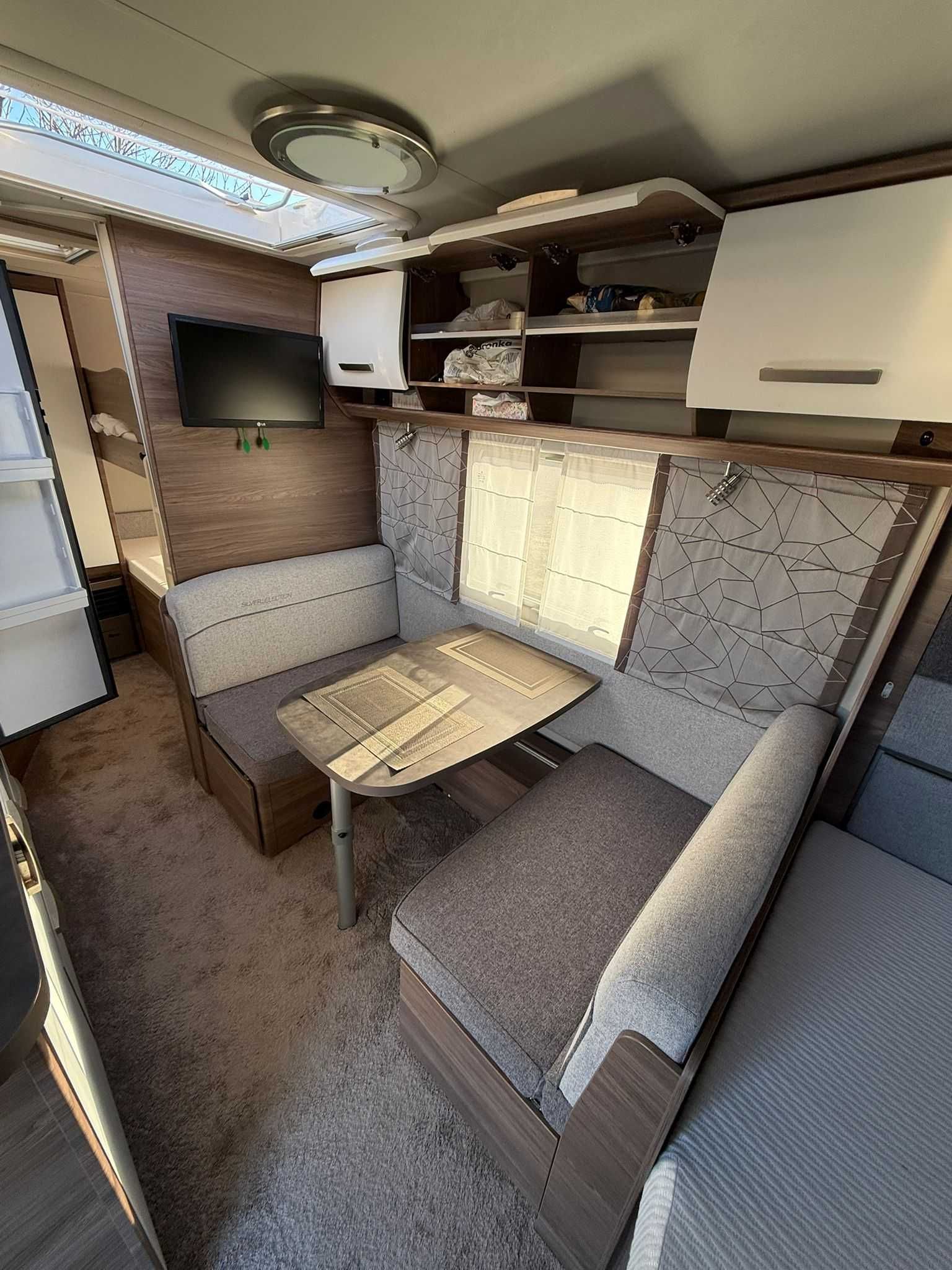 Wynajem przyczepa kempingowa Knaus 5/6os DMC 1300 KLIMA, mover, LIPIEC