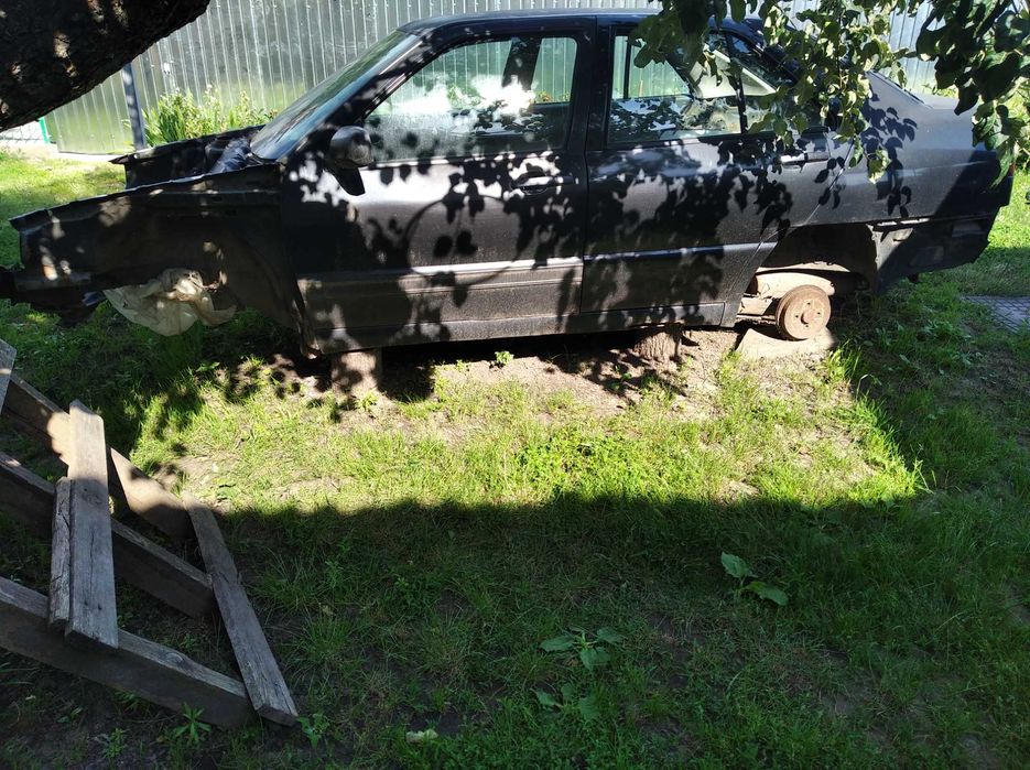 Продам двері Чері амулет