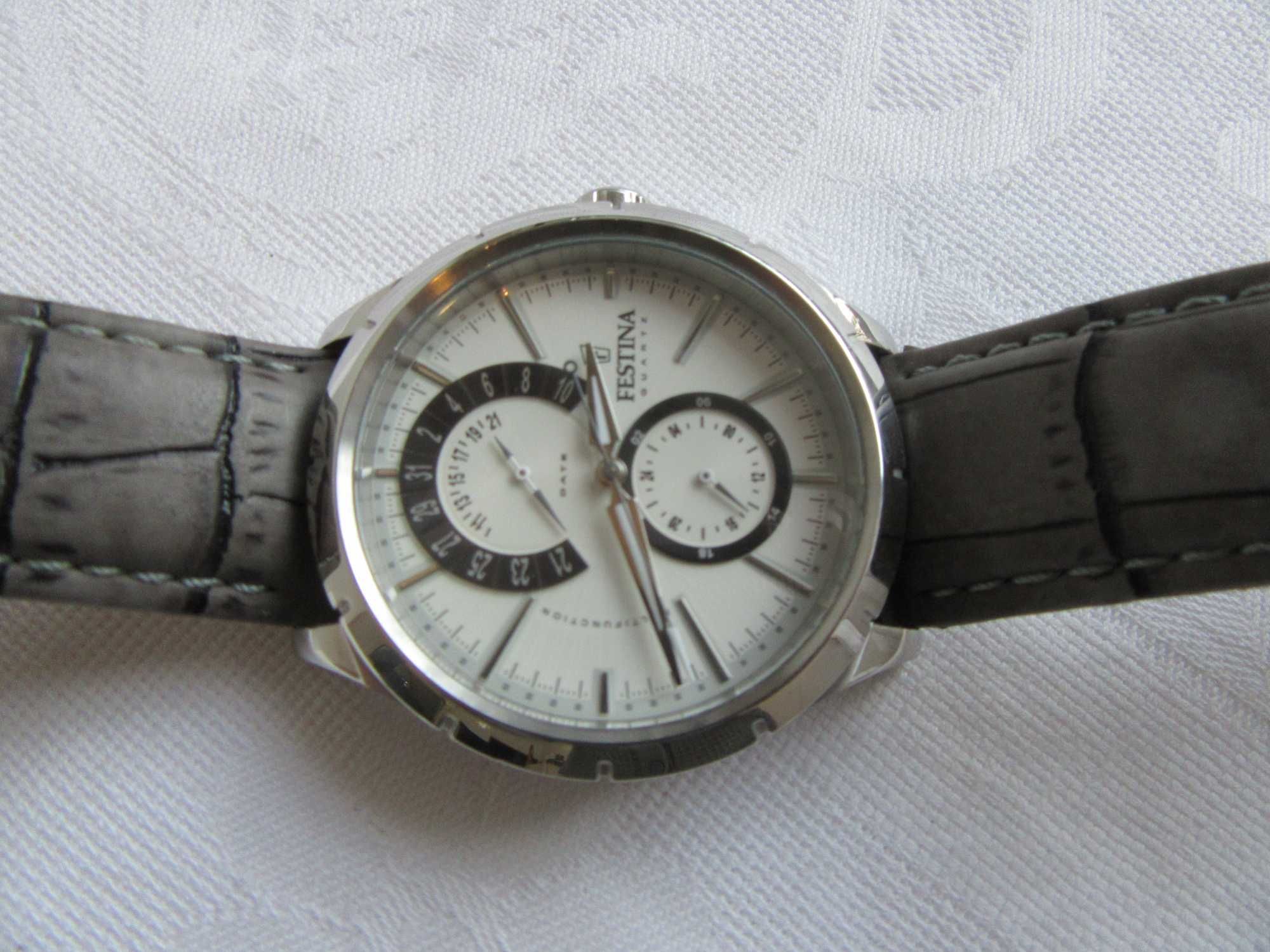 "FESTINA" (F16573) - Pouco uso - Bom estado