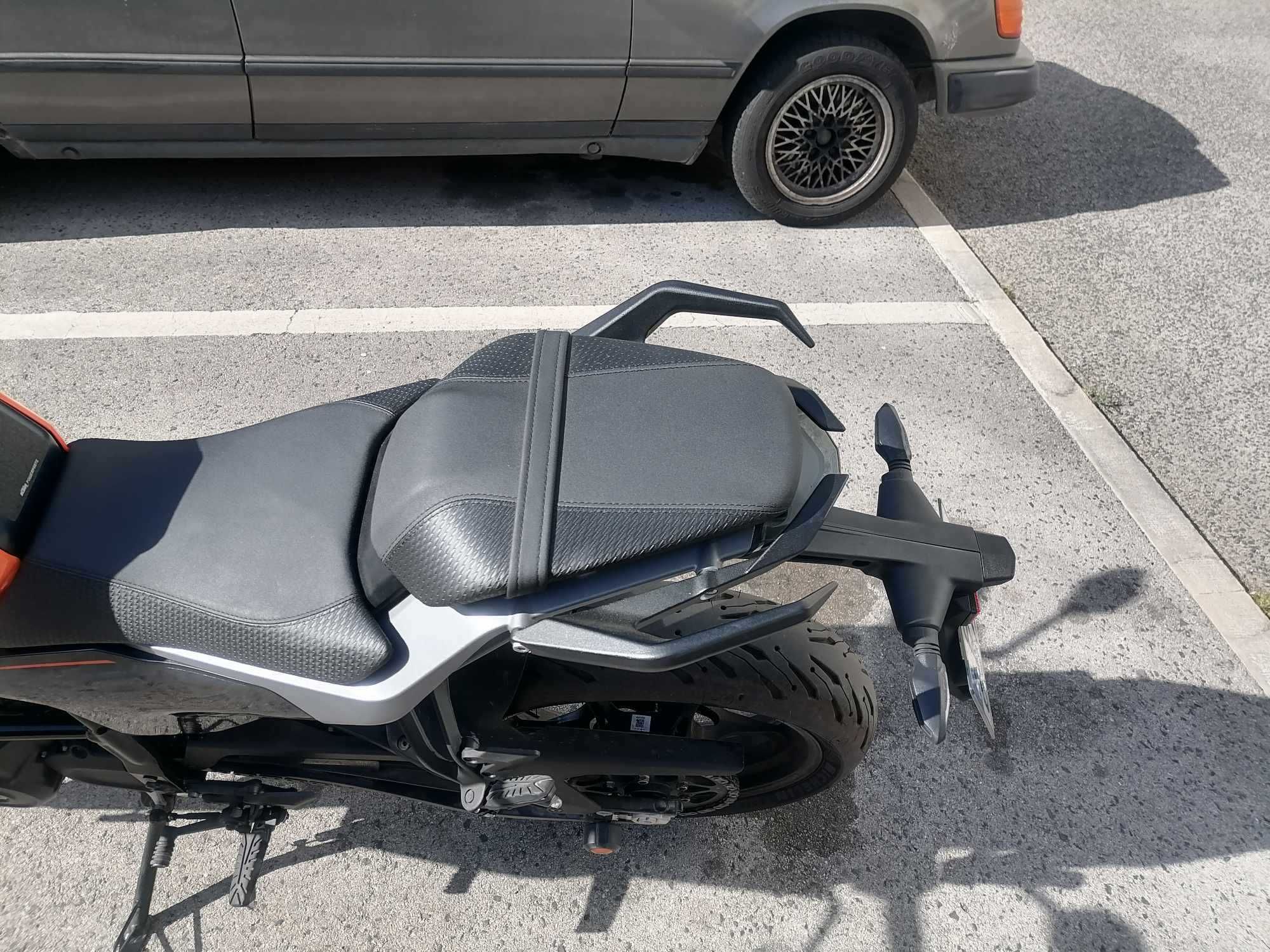 KTM DUKE 125cc - 2024