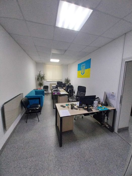 Офіс з ремонтом, 69,1 зі складом в розтермінування на 36 місяців