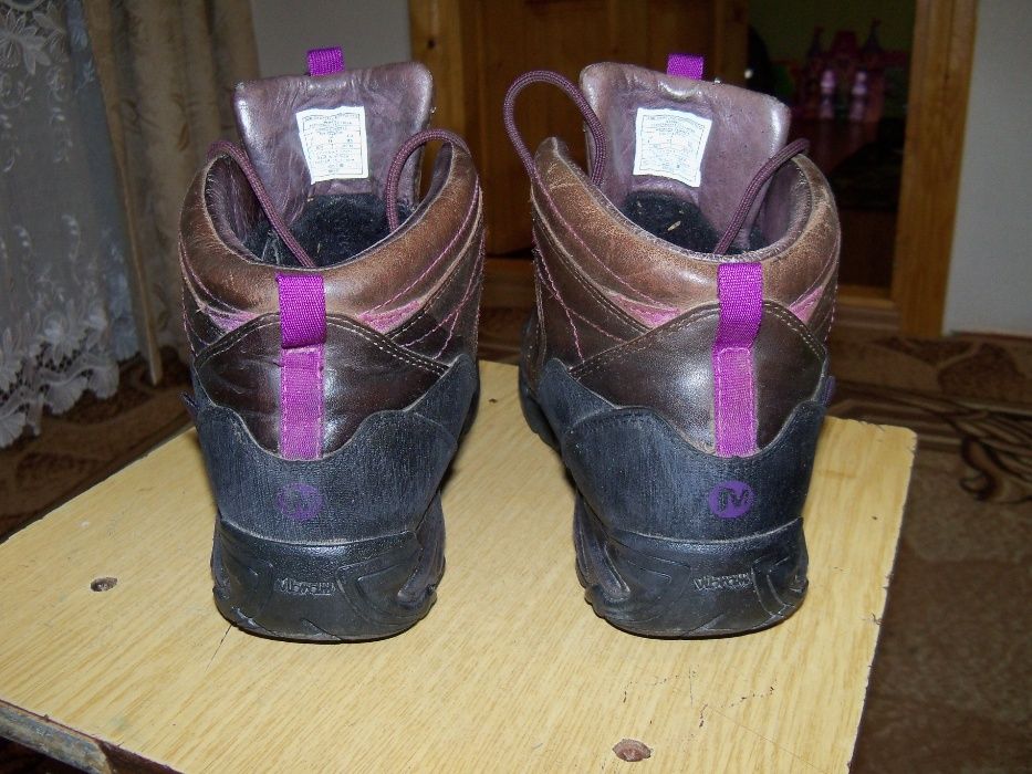 Жіночі трекінгові черевики Merrell Chameleon ARC 2 Rival. 38,5 розмір