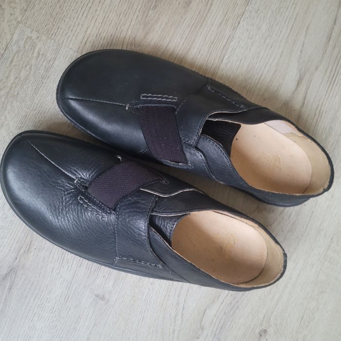 Жіночі шкіряні туфлі 39 р Clarks
