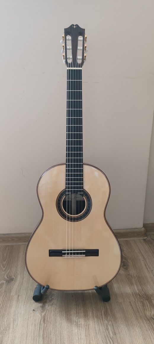 ADRIAN KOBZA 2024 mistrzowski instrument lutniczy gitara klasyczna
