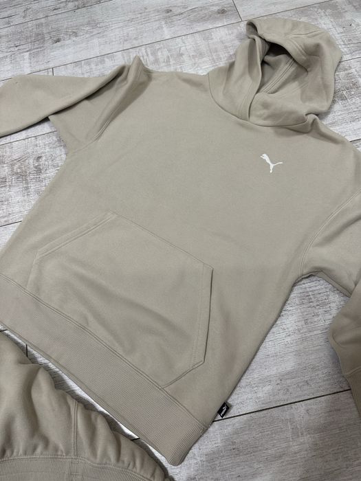 Костюм бежевий puma оригінал