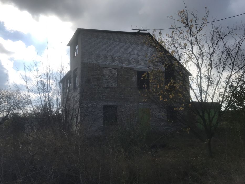 Продажа или аренда дома, дача, помещение, убежище.