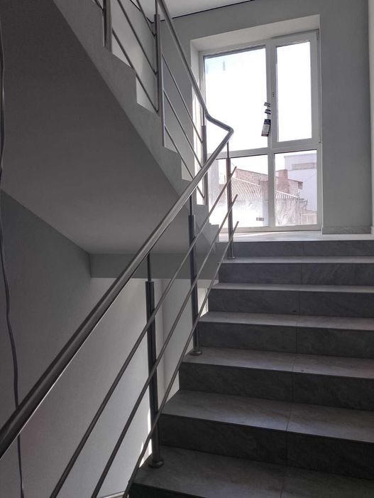 1 кім біля озера та парку на Вагилевича