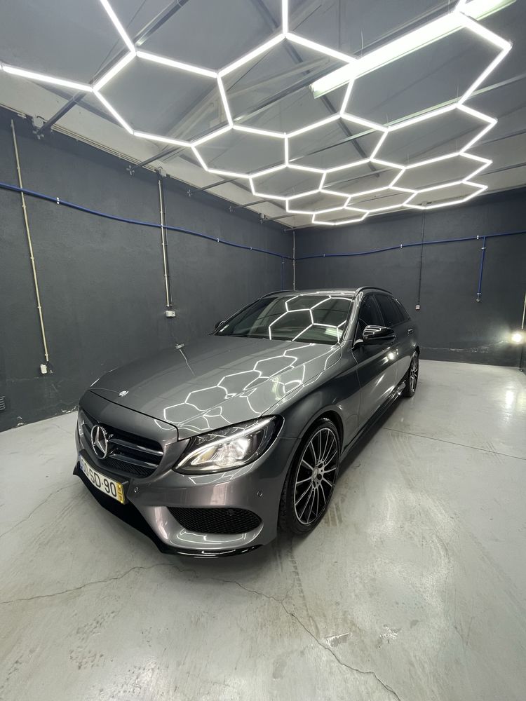 Mercedes Benz C 300 H AMG