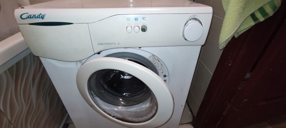 Продам пральну машину Candy