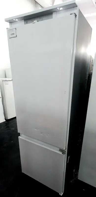 Холодильник встраиваемый 
Whirlpool SP40 801 EU