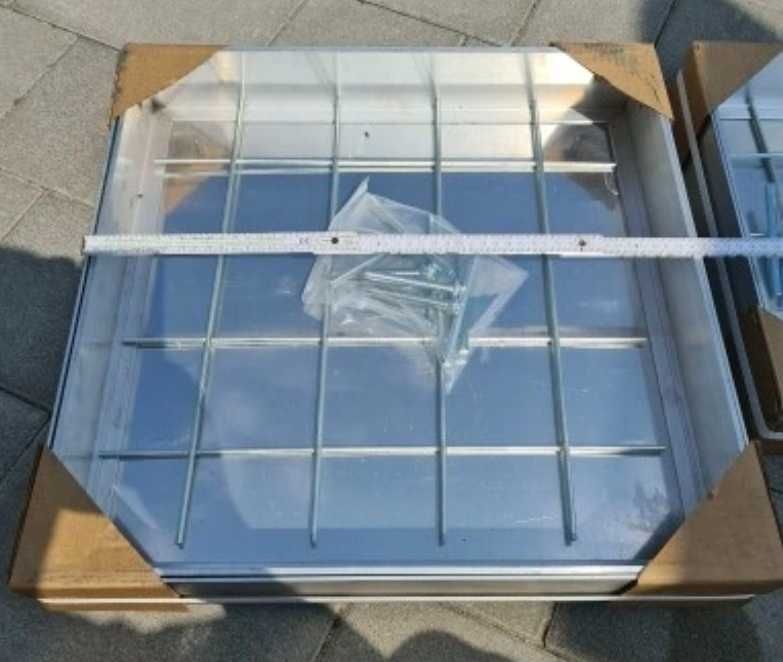 Właz rewizyjny do zabudowy kostką brukową , płytkami , PRODUCENT