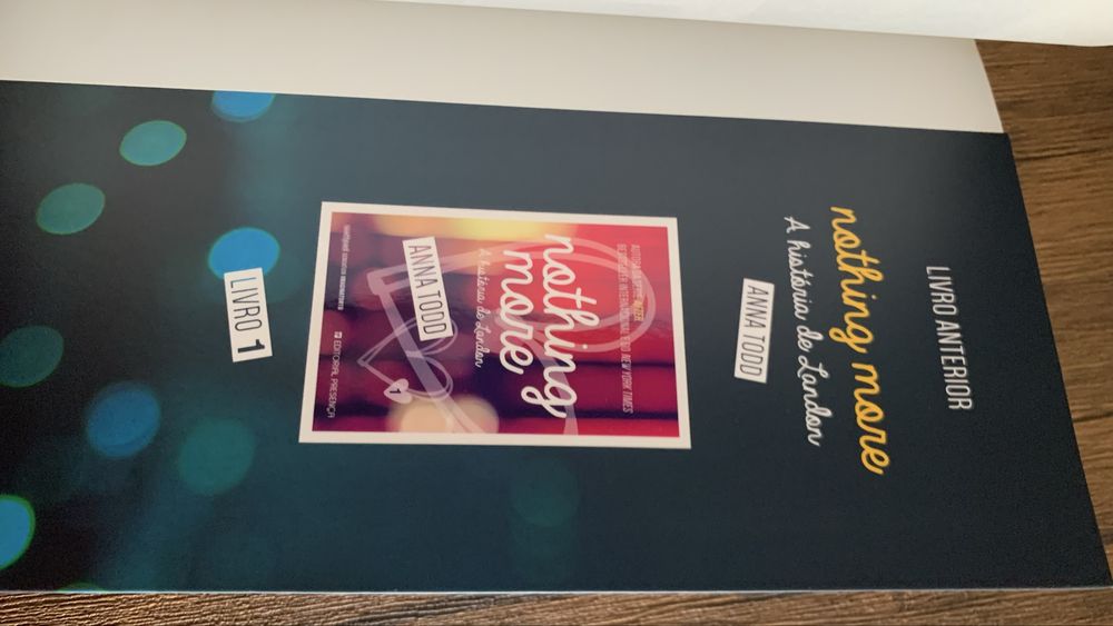 Livro Nothing Loss de Anna Todd