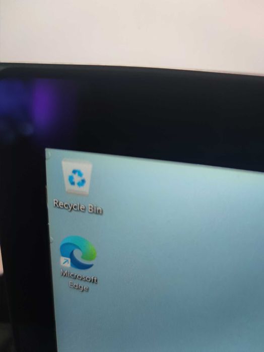 Dell Inspiron 5579 z procesorem i7-8550U, 16GB RAM, 512GB SSD