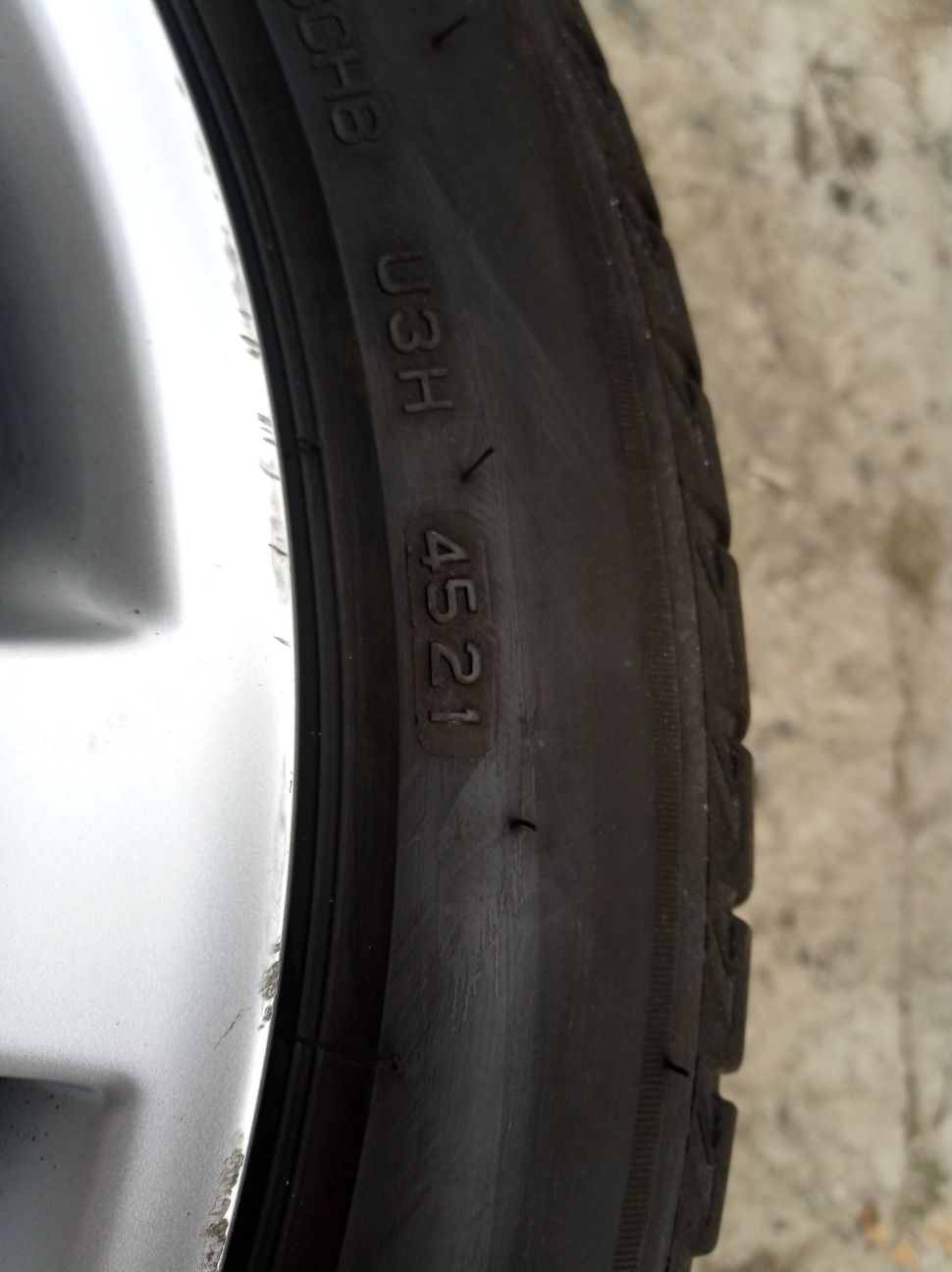 225/45 r17 Bridgestone