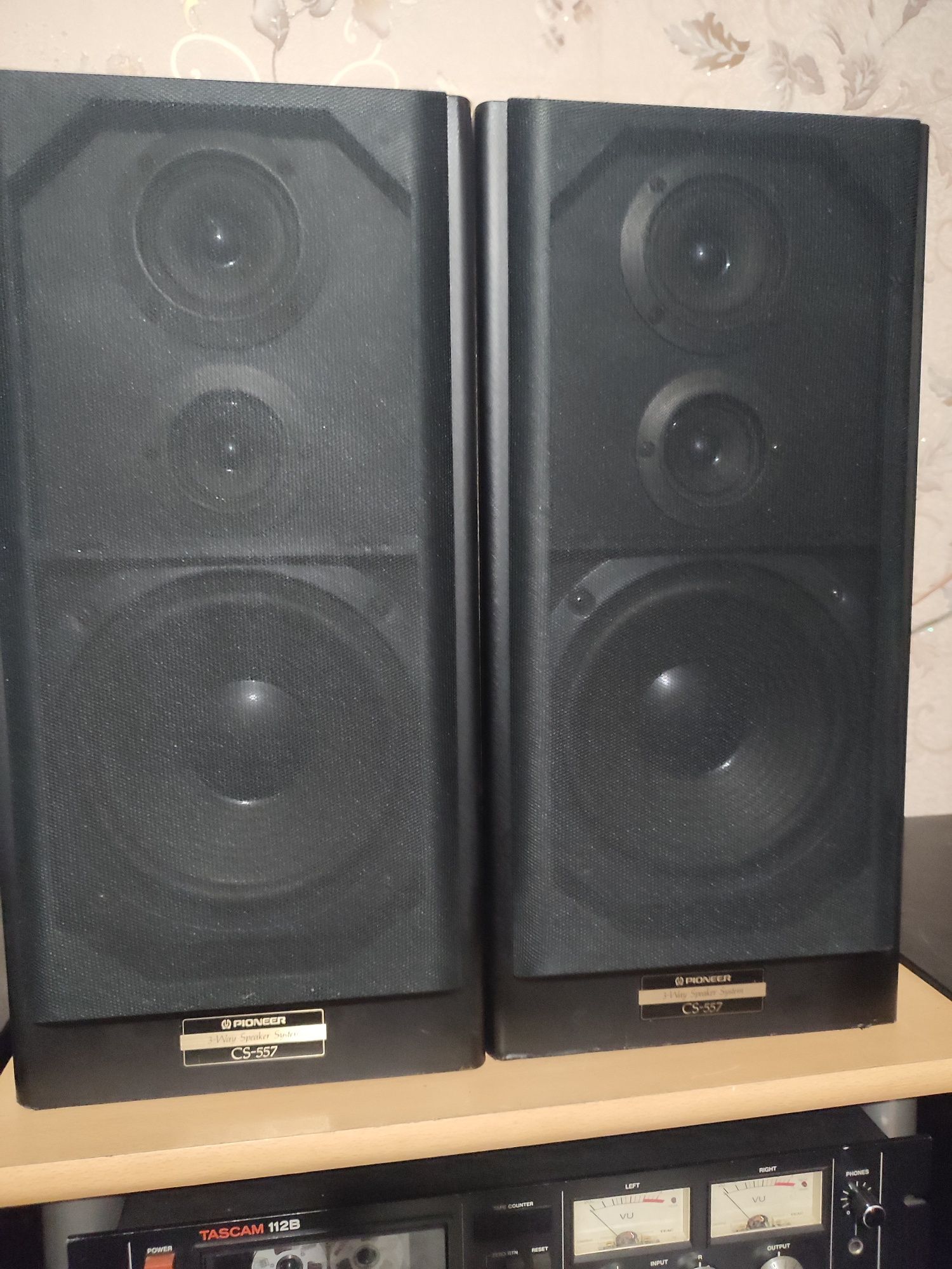 Колонки pioneer CS557.