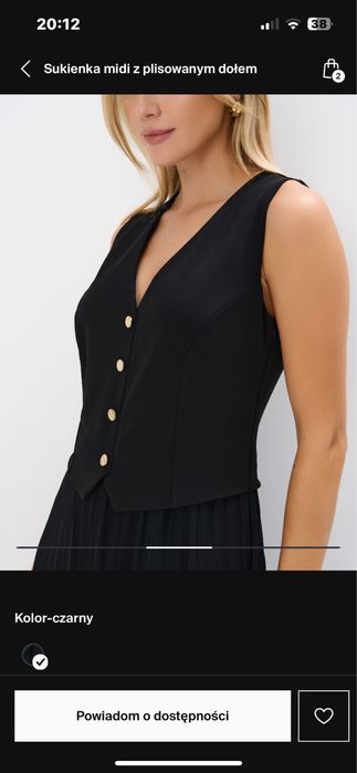 Sukienka midi z plisowanym dołem