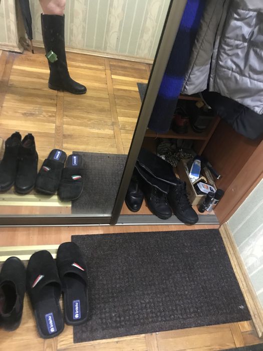 продам зимние женские сапоги рикер