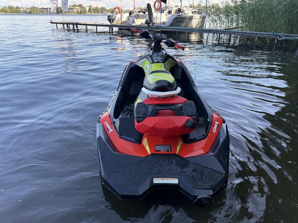 Seadoo spark trixx 3 up VTS 2020r. 72 MTH. Schowek, stopka, pojrowiec
