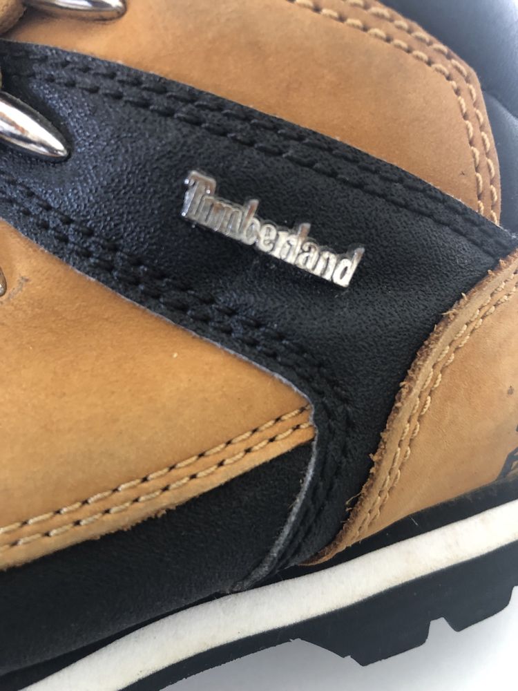 Botas timberland de menino em ótimo estado