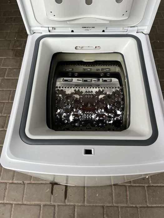 Пральна машина Koenik DL3210 (Siemens) на 8 кг.