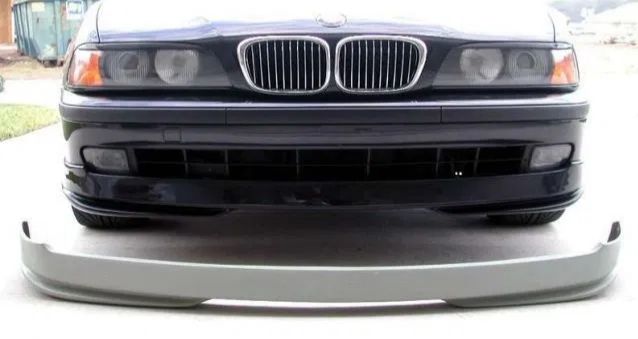 Накладки на пороги BMW E39 ШНИЦЕР юбки на БМВ Е39 ШНИЦЕР