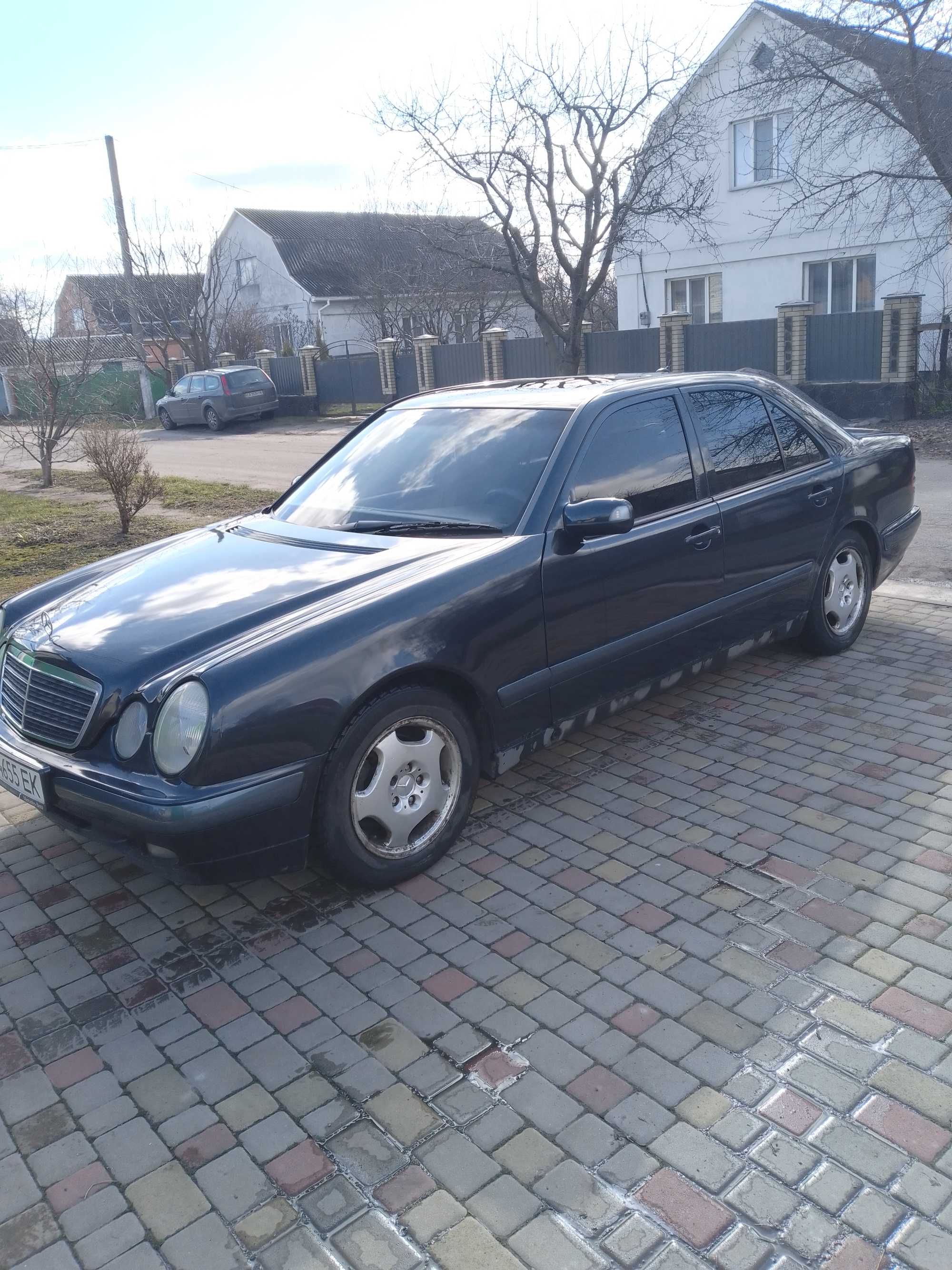 Mersedes W210 2.2D 2001