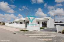 MORADIA Térrea T4 NOVA  -  Parceiros  - LEIRIA
