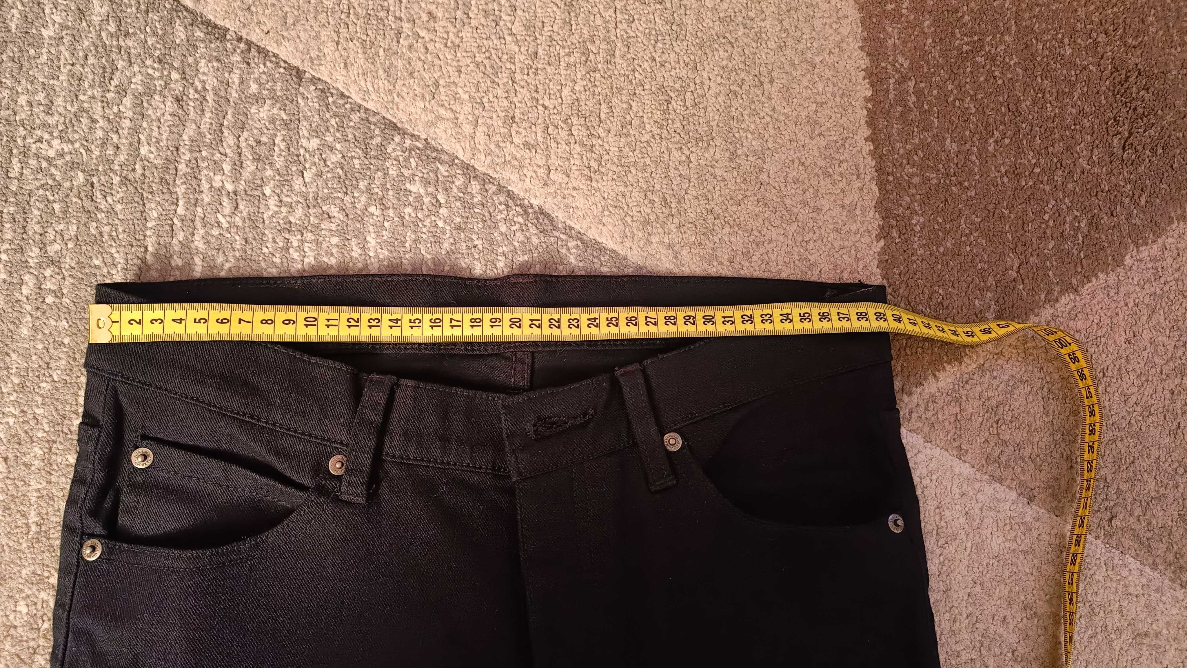 Męskie spodnie czarne jeansy bawełna elastan r.31/34