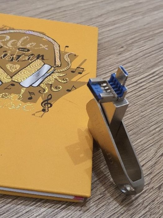 Накопичувач адаптер 64 Gb Bliksem