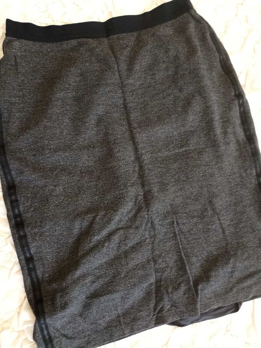 Продам жіночі спідниці  трикотажні