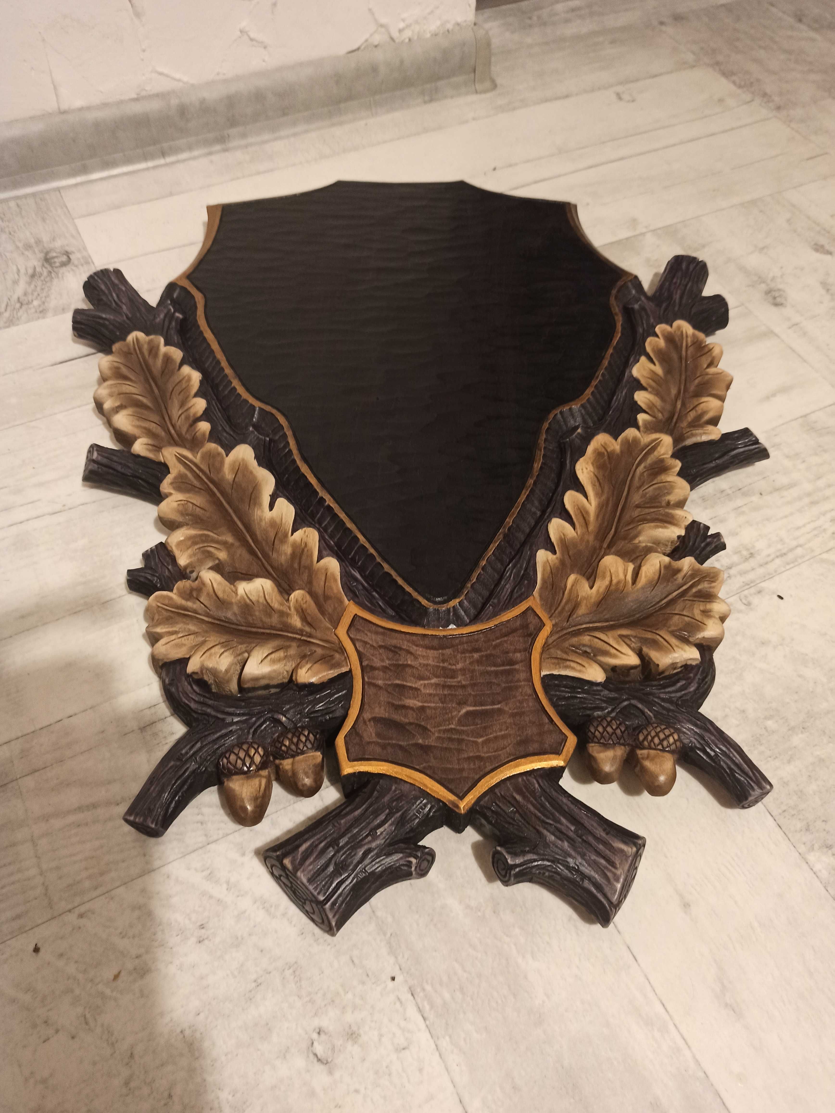 Deski pod trofea (jelenia, byka)